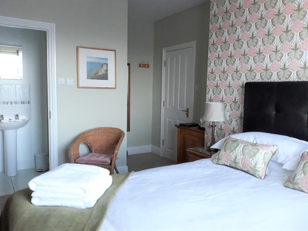Breakers Bed And Breakfast 伊斯特布恩 外观 照片